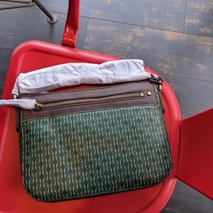 NWT Fossil Farrah Crossbody purse green